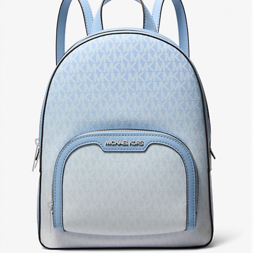 MICHAEL KORS Jaycee Medium Ombré Signature Logo Backpack
LIGHT SKY
NWT - Picture 11 of 13